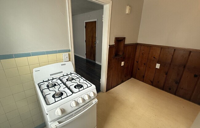 Photo - 3025 Clifton Ave Unit 3025-08