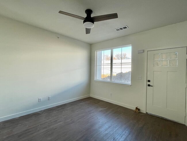 Photo - 4315 Holly St