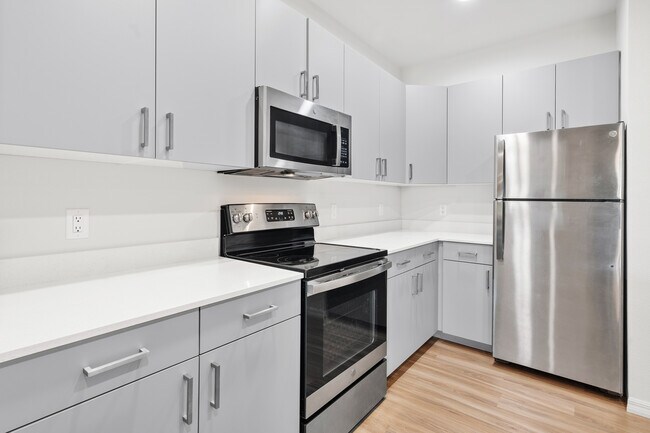 Legacy Oaks Apartments