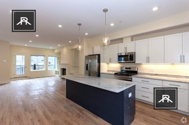 Building Photo - 4 bedroom in Brighton MA 02135 Rental
