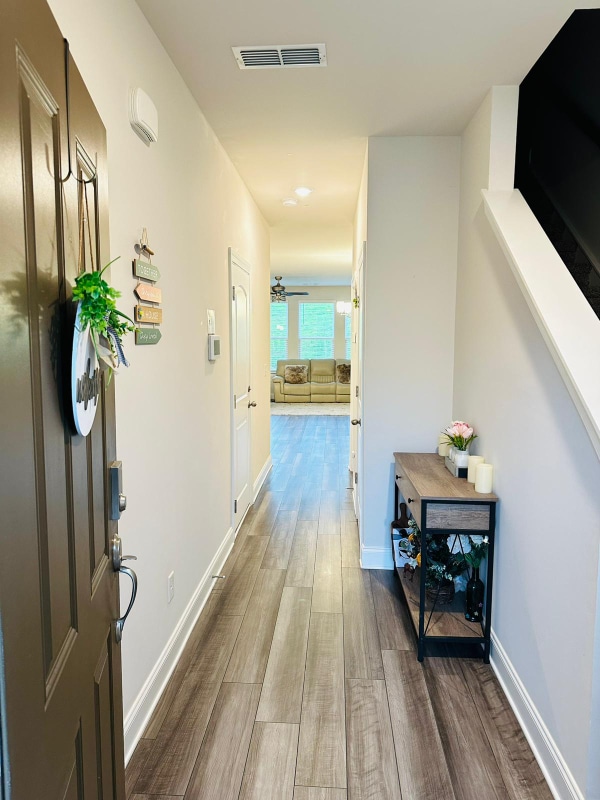 Photo - 276 Netherlands Blvd