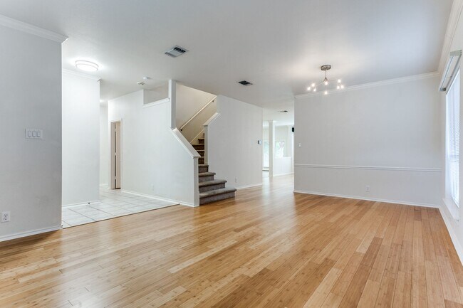 Photo - 4-BEDROOM IN PRESTON HOLLOW