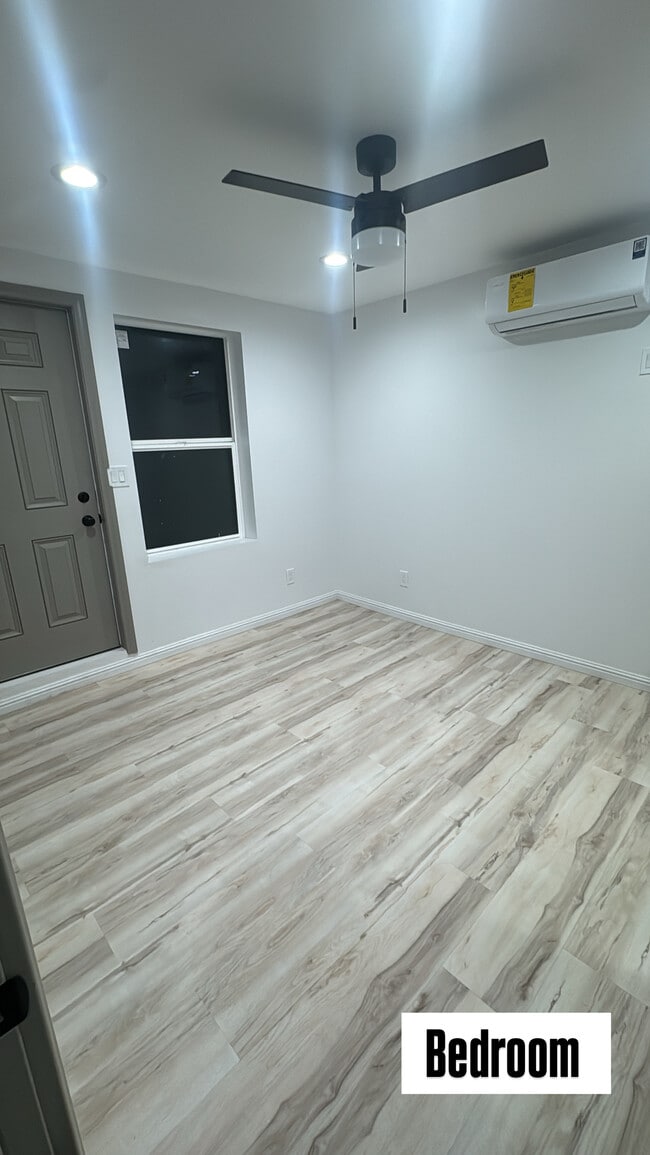 Photo - 13014 Halcourt Ave