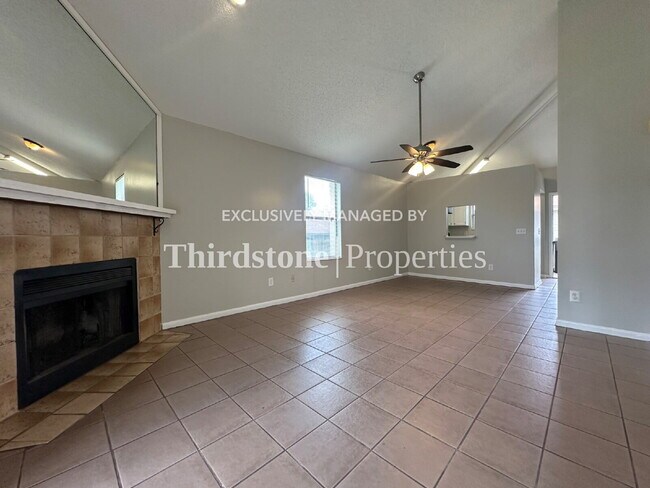 1324 Jefferson Ave Unidad D