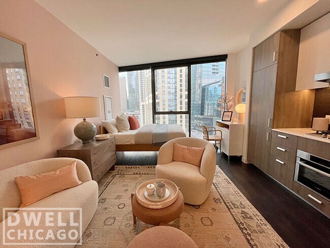 Photo - 460 E Waterside Dr