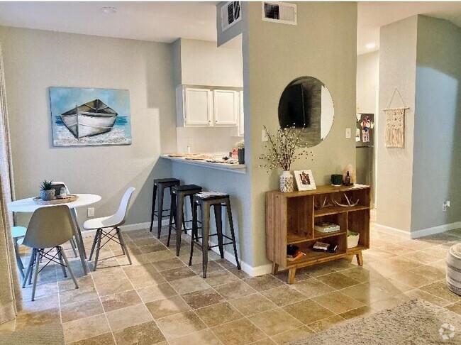 Building Photo - 2121 El Paseo St Unit 1603 Rental
