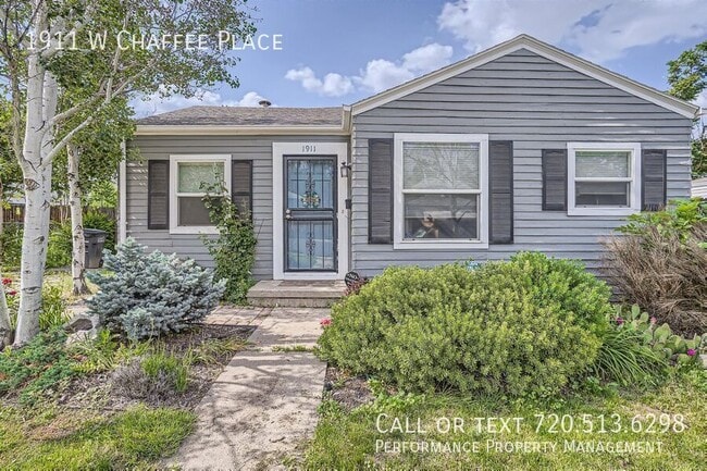 Building Photo - 1911 W Chaffee Pl