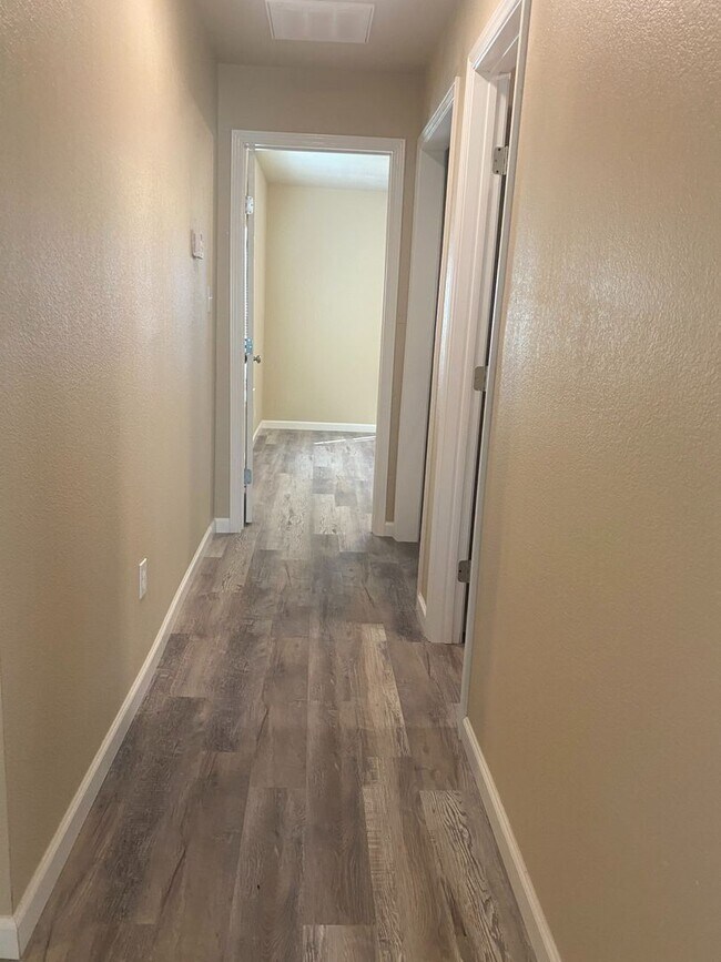 Remodeled Duplex for Rent Rental House Rental in Cleburne, TX