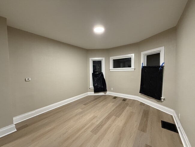 Photo - 407 Forest Ave