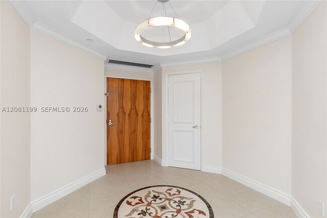 Photo - 21150 Point LPH 2902 Unit LPH 2902