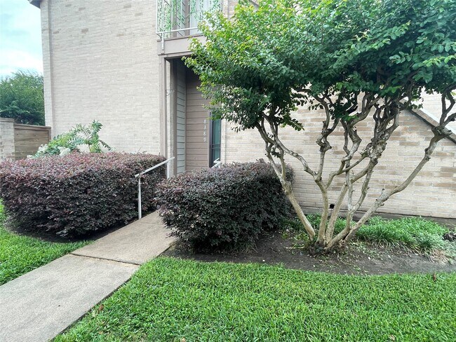 Photo - 8389 Sands Point Dr