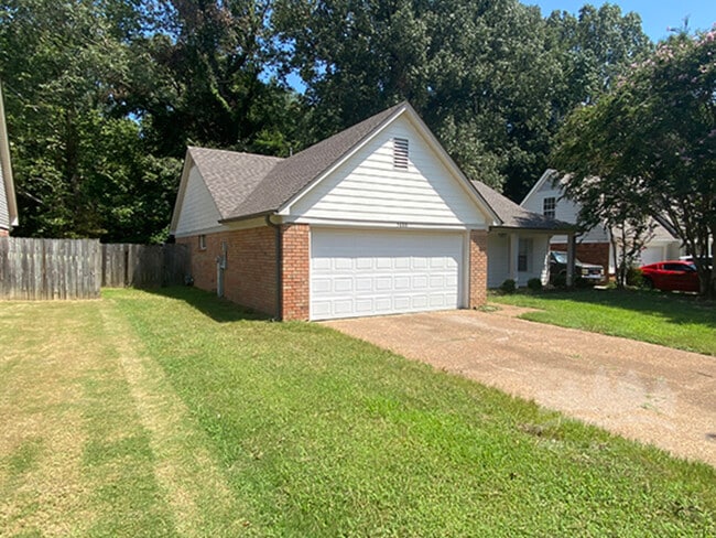 Photo - 5888 Garden Ridge Dr