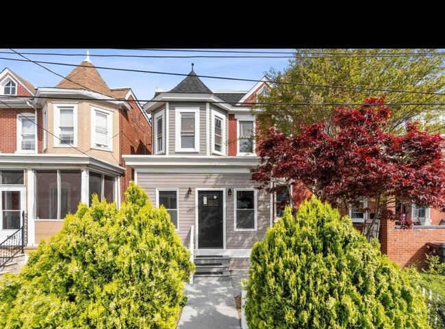 Photo - 2305 N Monroe St Unit 1st