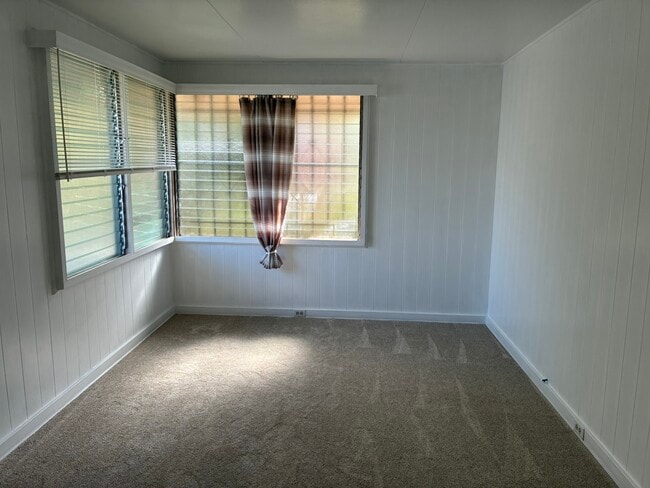 Building Photo - 2059 Saint Louis Dr Rental