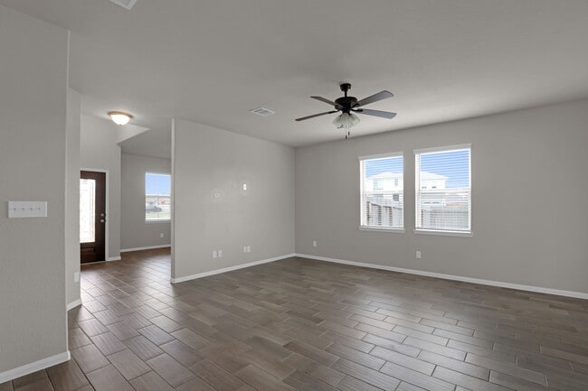Photo - 430 Walnut Branch Dr