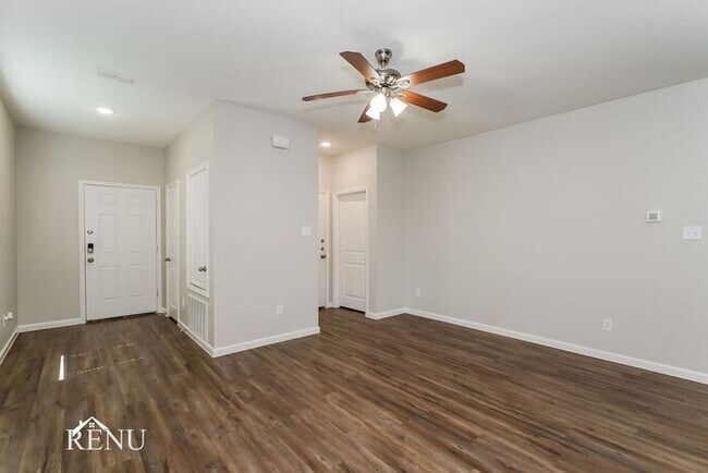 Photo - 6018 Mojave Dr