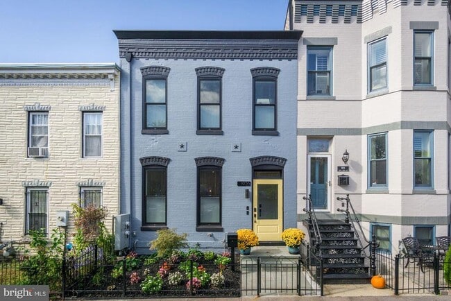 Photo - 1926 10th St NW Townhome
