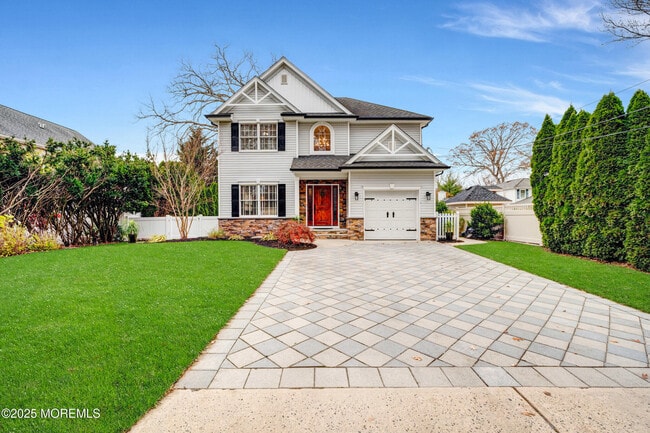 Photo - 909 Brookside Ave