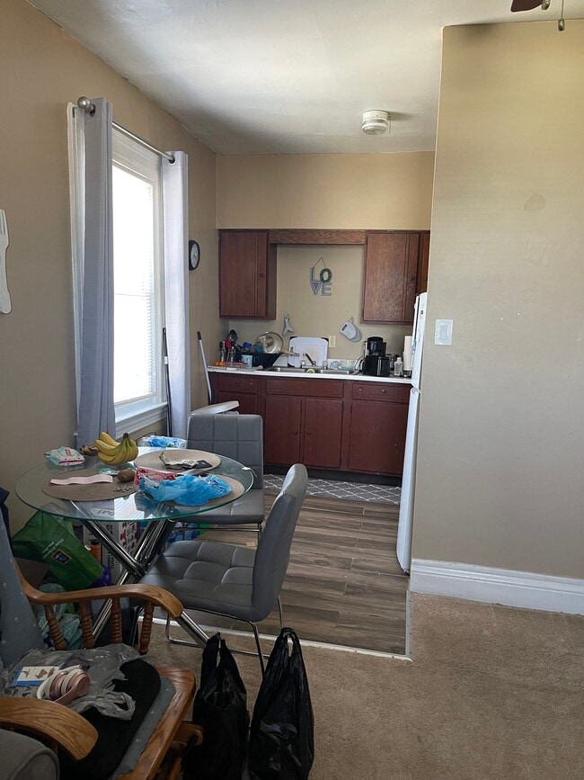 Photo - 1229 Brownsville Rd Unit Apartment 2Left