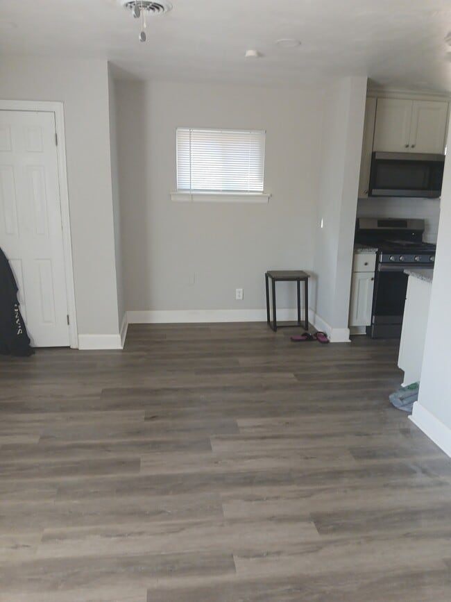 Photo - 712 Beach View St