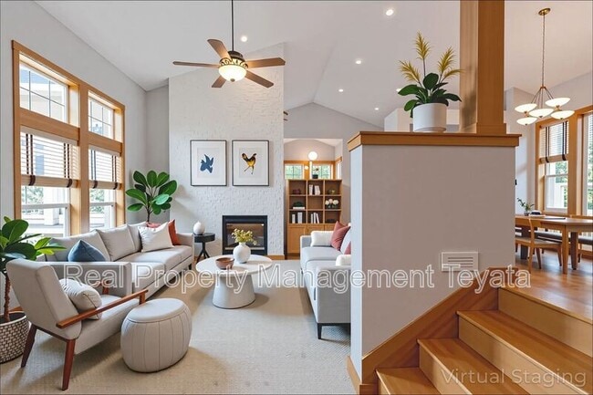 Photo - 5486 Salish Rd