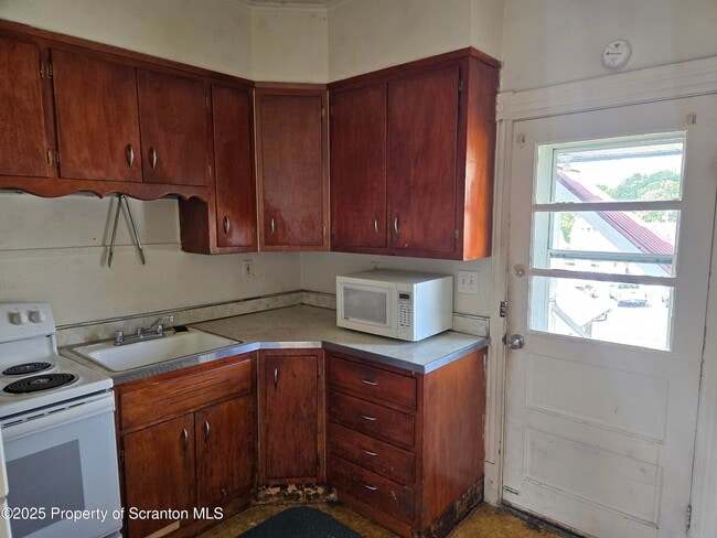 Photo - 535 Harrison Ave