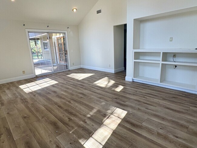 Photo - Single Family Home in Oak View!