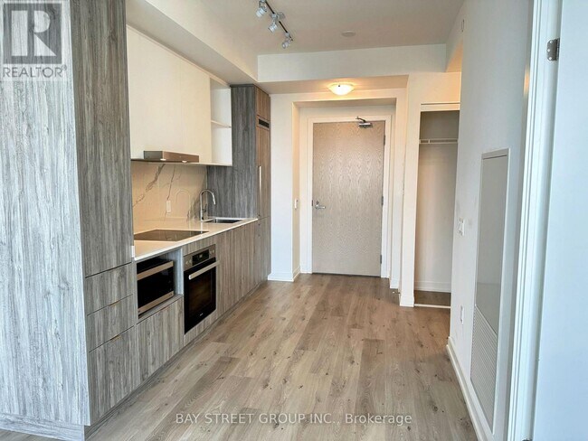 Photo - 138 Downes St Unit 7310