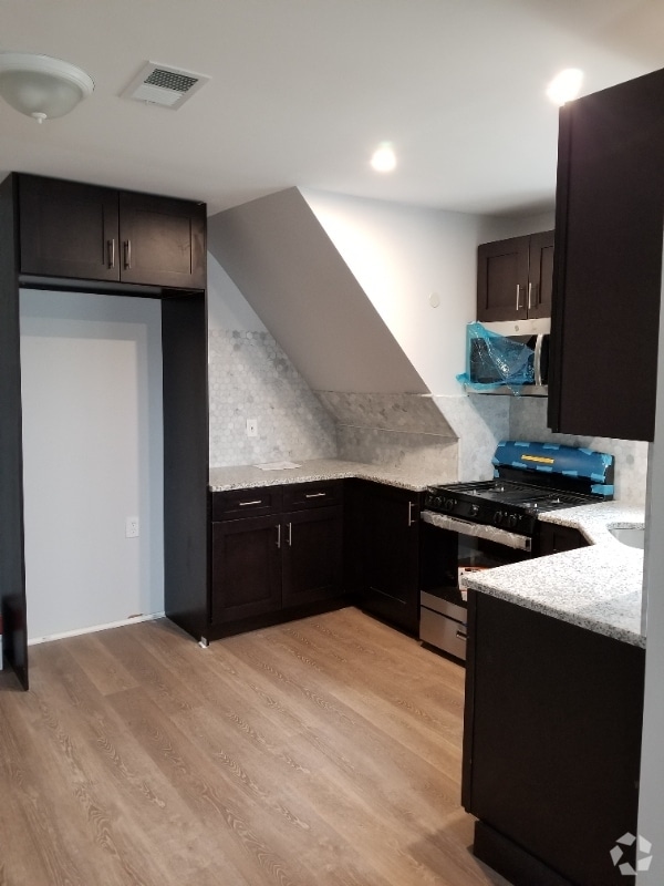 Building Photo - 415 Crosby Ave Unit 2 Rental