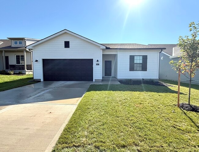 Photo - 9617 N Colrain Ave