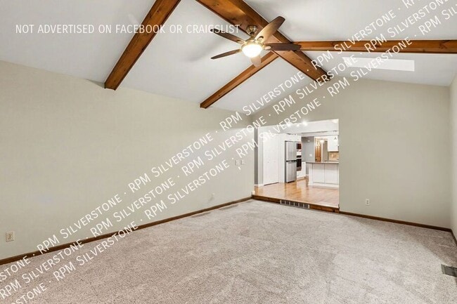 Photo - 869 Timberline Dr