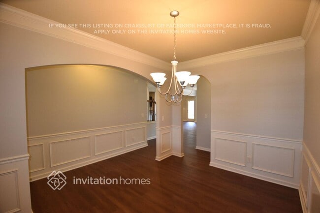 Photo - 224 Sableshire Way