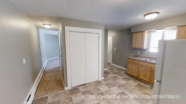 Photo - 2305 Longyear Ave Unidad 2