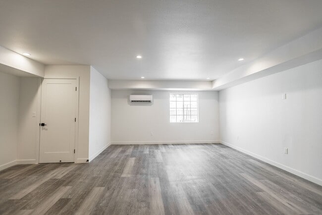 Photo - 14056 Valleyheart