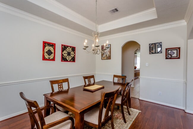 Photo - 6706 Ashworth Dr