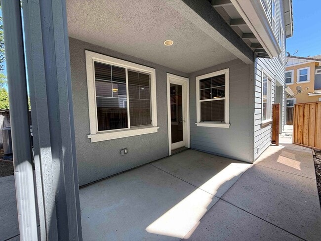 Photo - Great 3 Bedroom In Elk Grove