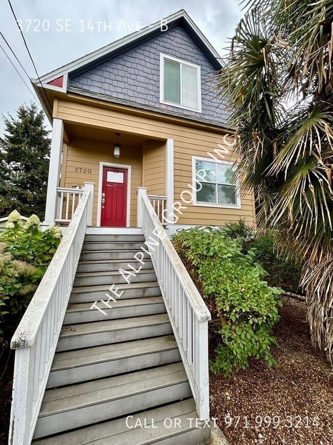 Photo - 2 Bedroom Unit in Brooklyn! Unidad B