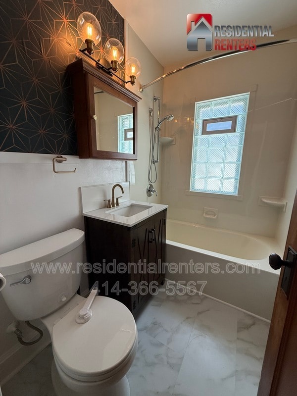 Photo - 2203 N 68th St