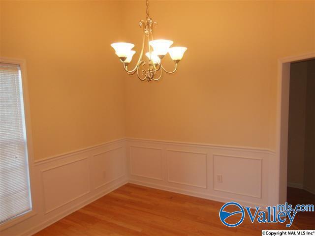 Photo - 128 Danika Dr NW