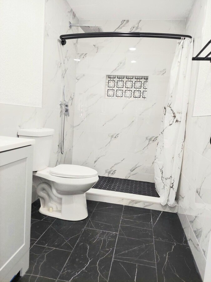 Photo - 3610 NW 21st St Unit 213