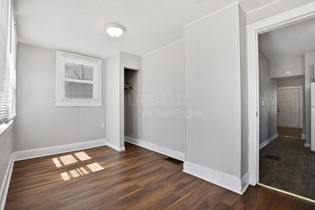 Photo - 3420 W Muhammad Ali Blvd Unidad F