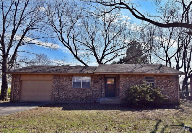 Building Photo - 314 Redbud Ln Rental