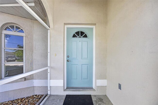 Photo - 7510 Ligustrum