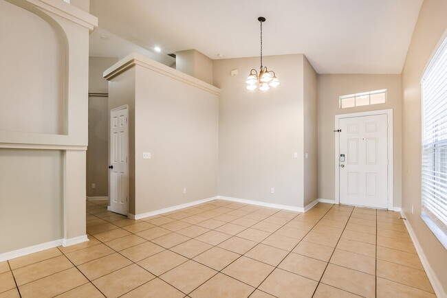 2167 Kaylas Ct