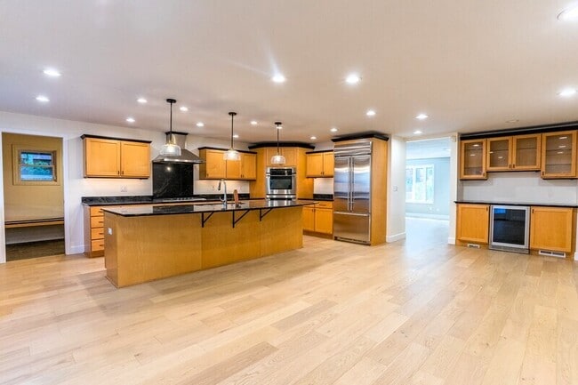 Photo - 6832 122nd Ave NE