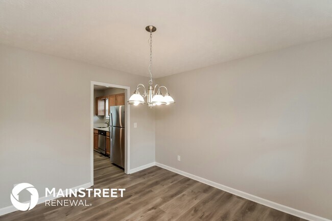 Photo - 273 Lenox Ct