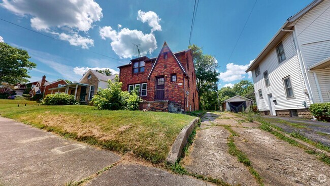 Building Photo - Nice brick home in Mansfield