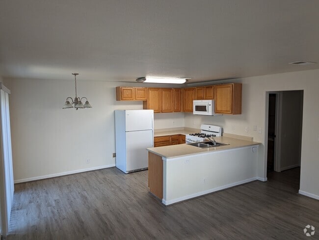 Building Photo - 50 Jillian Ln Rental