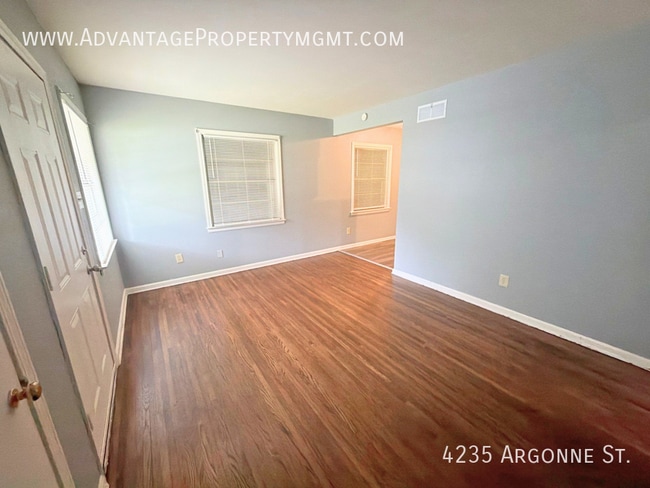 Photo - 4235 Argonne St
