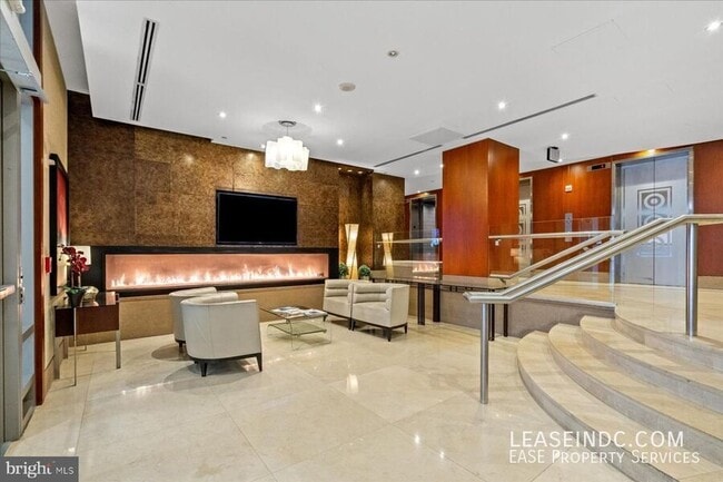 Photo - 811 4th St NW Unit #610x